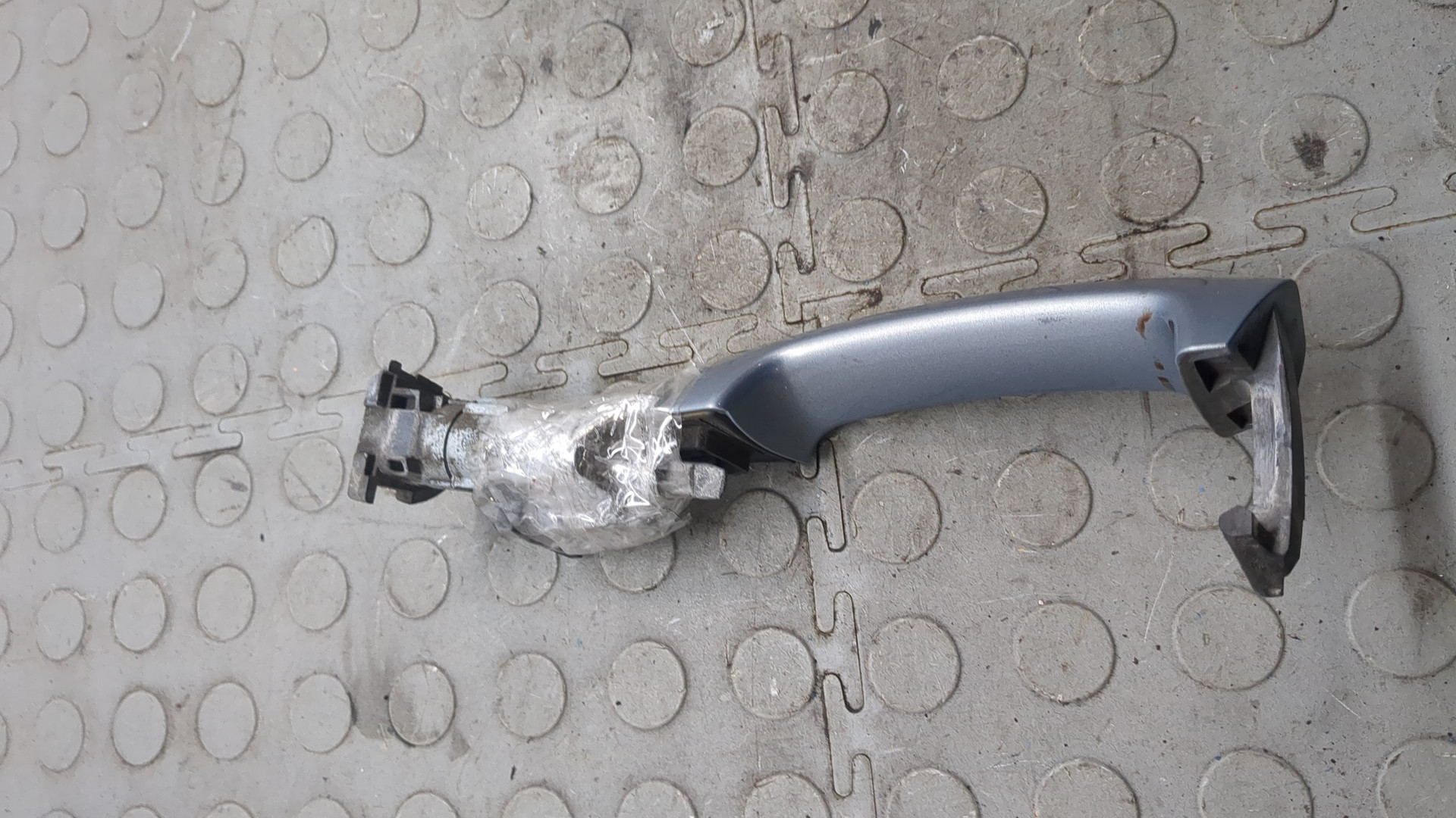 Ручка двери наружная