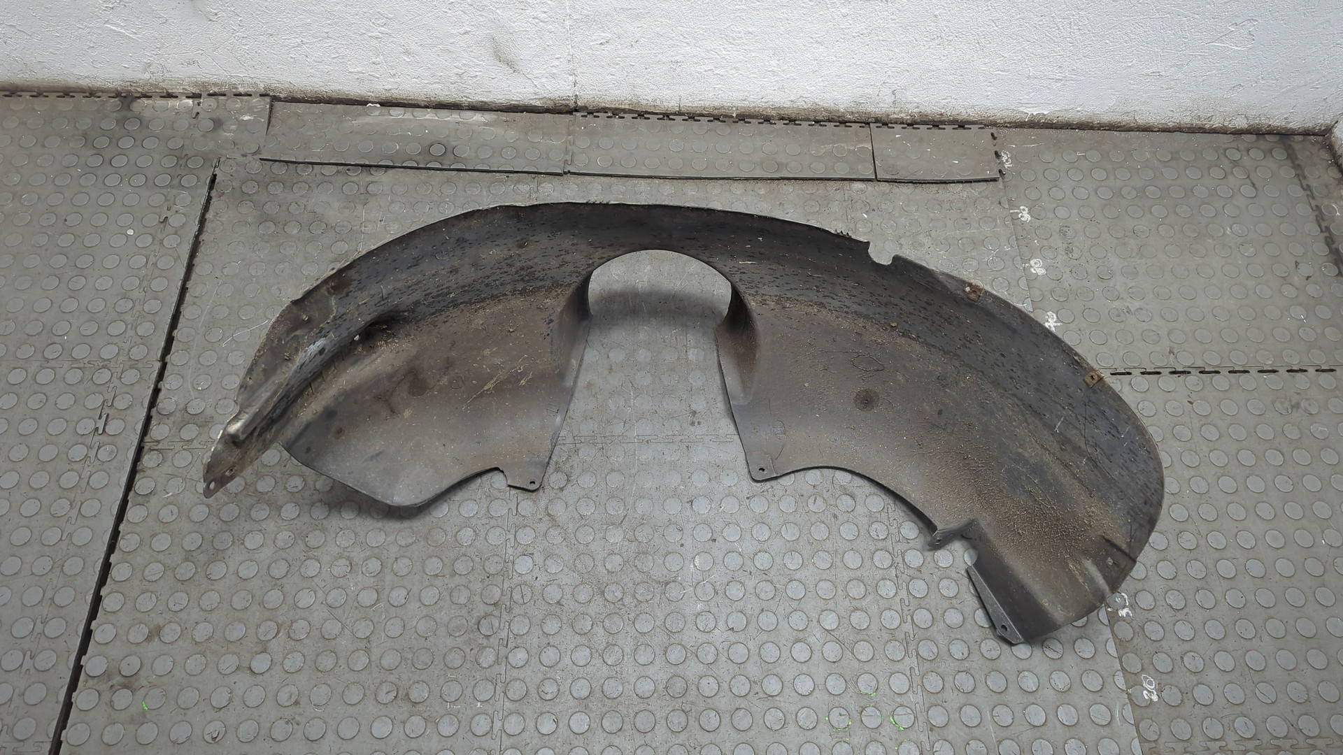 Локер передний правый