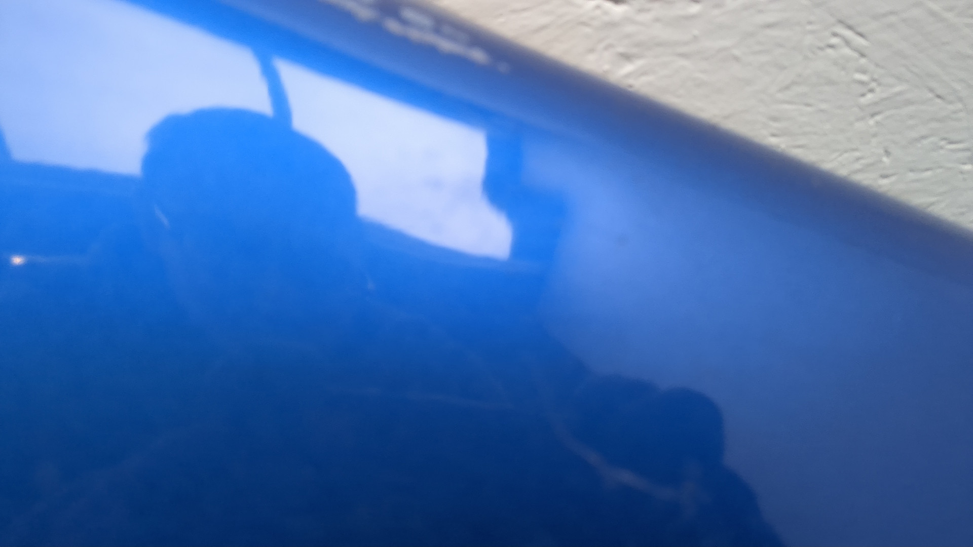 Крыло переднее правое