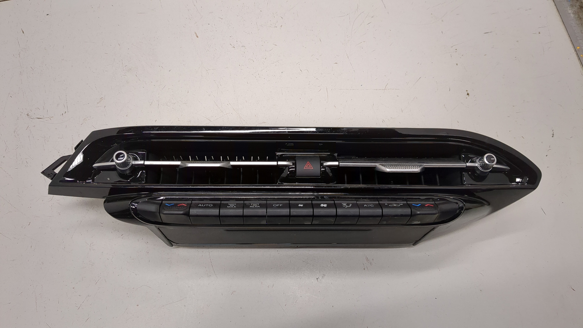 Переключатель отопителя