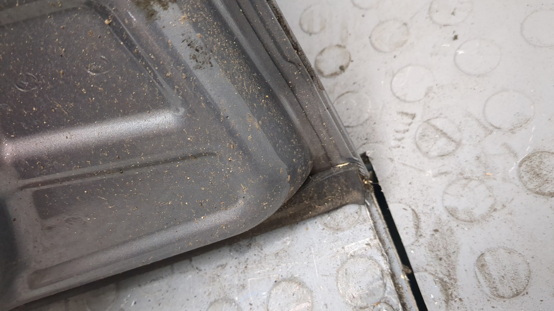 Дверь передняя правая