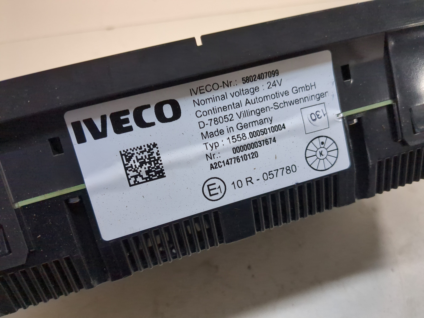 Панель приборов