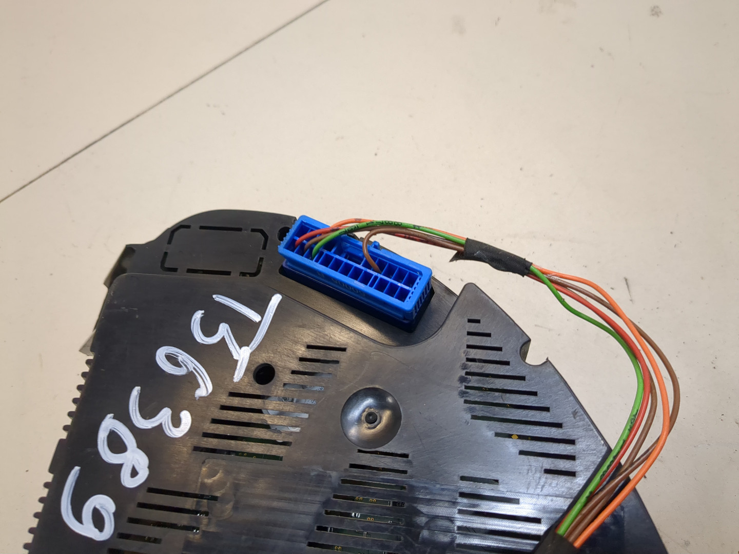 Панель приборов