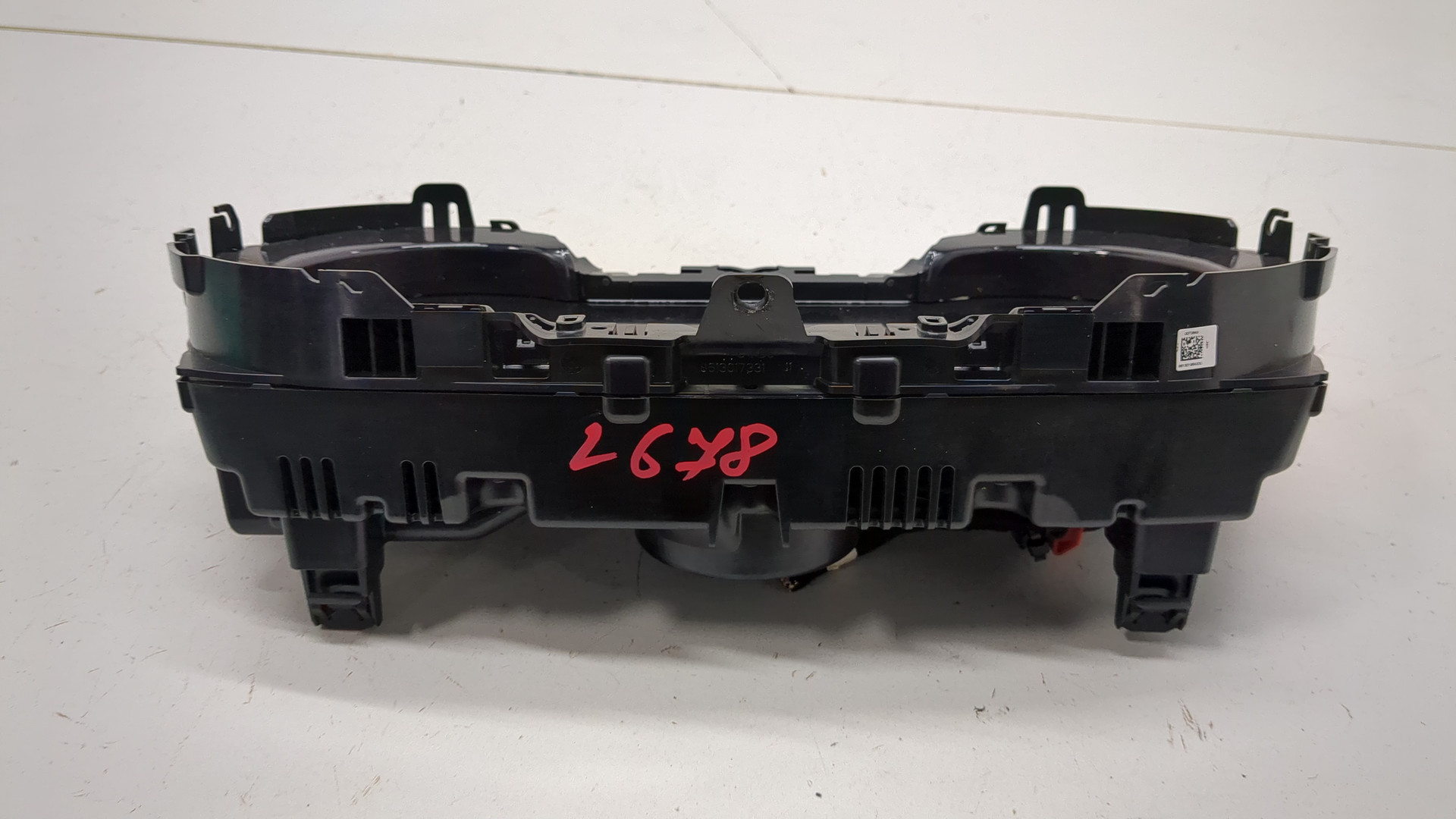 Панель приборов