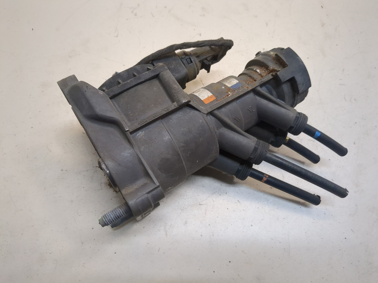 Кран тормозной главный