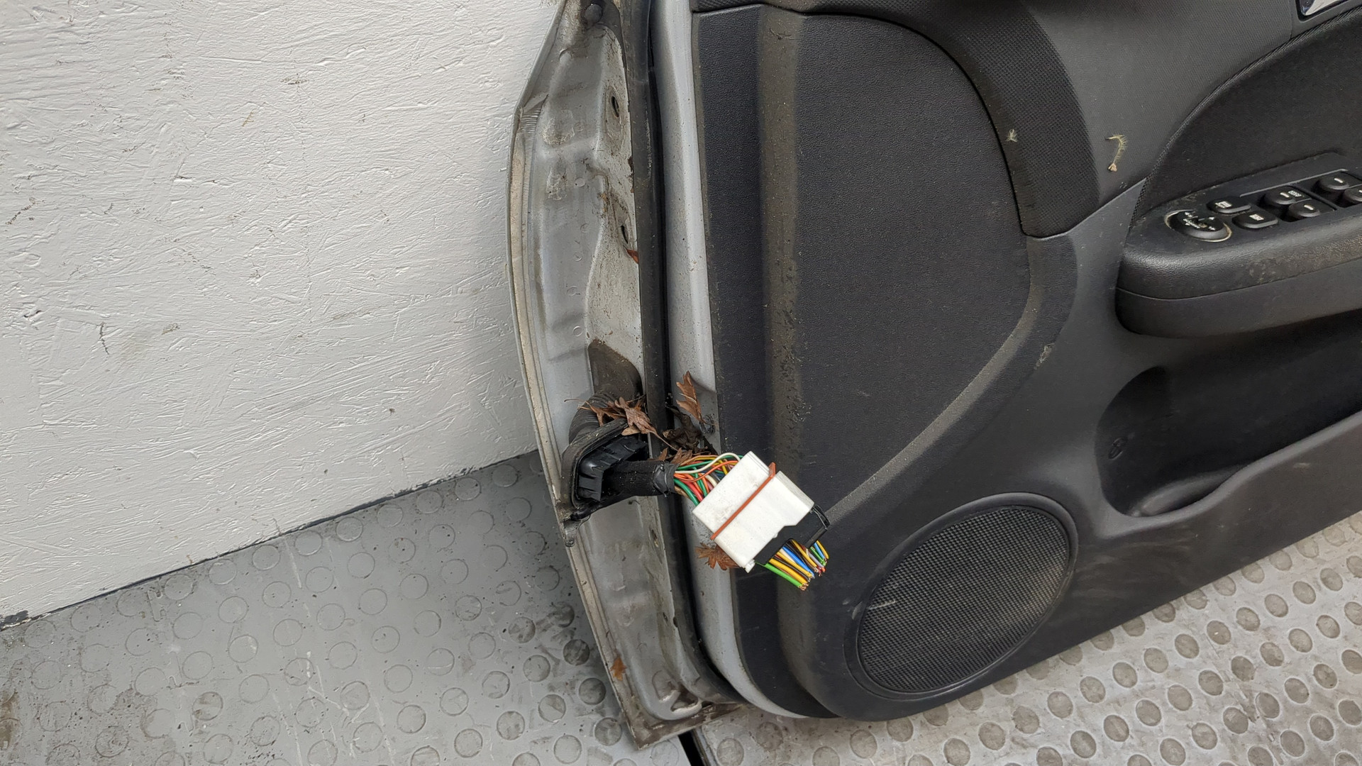 Дверь передняя правая