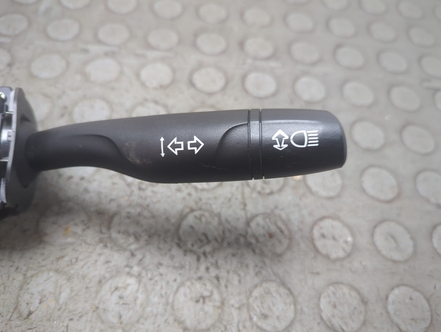 Переключатель подрулевой