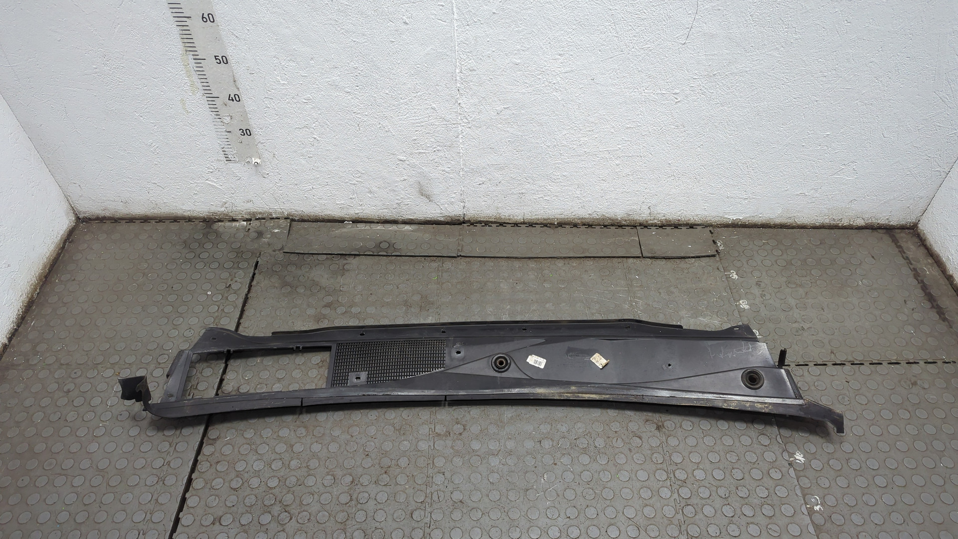 Решетка стеклоочистителей (Жабо)