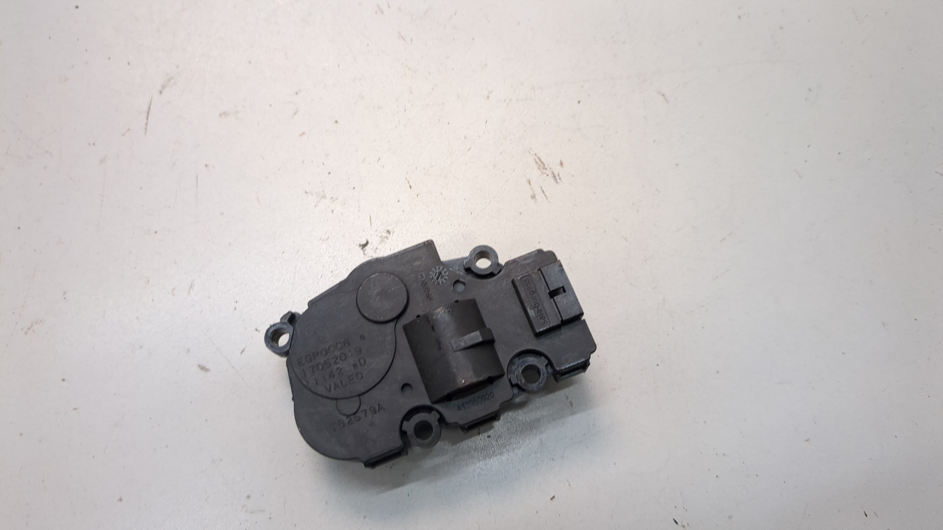 Моторчик заслонки печки