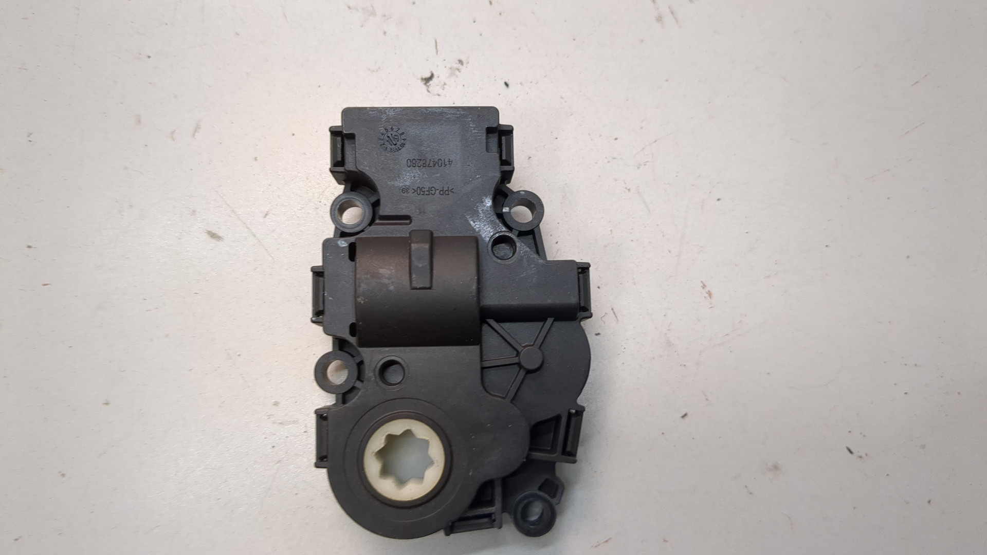 Моторчик заслонки печки