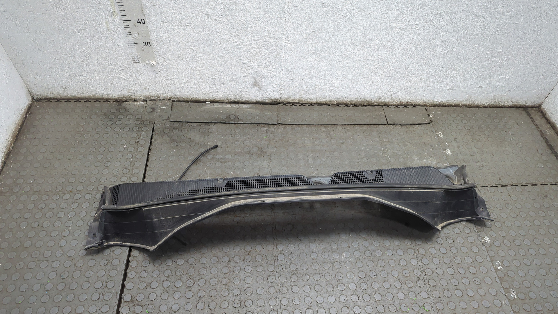 Решетка стеклоочистителей (Жабо)