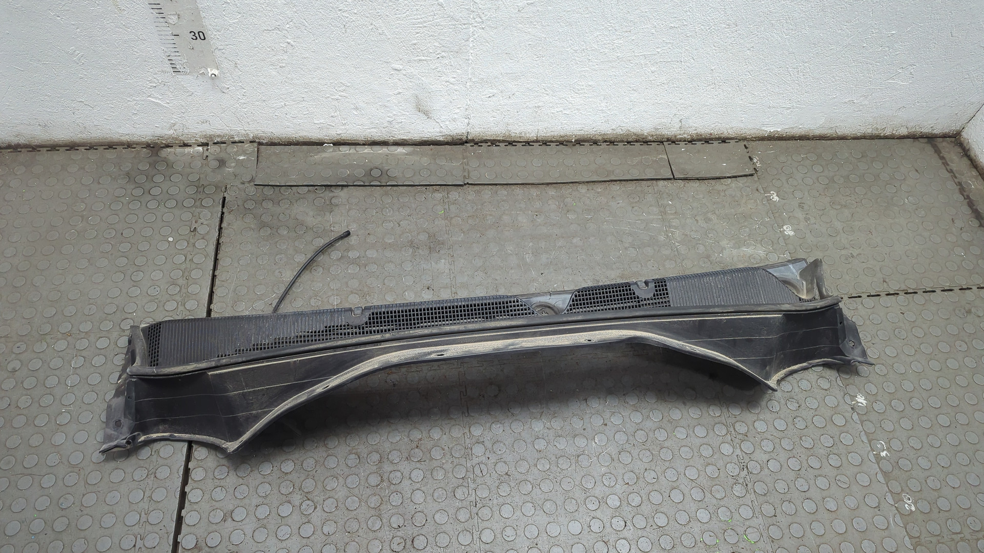 Решетка стеклоочистителей (Жабо)