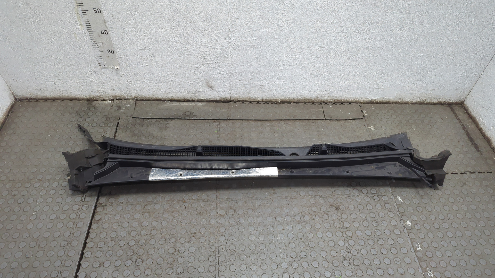 Решетка стеклоочистителей (Жабо)