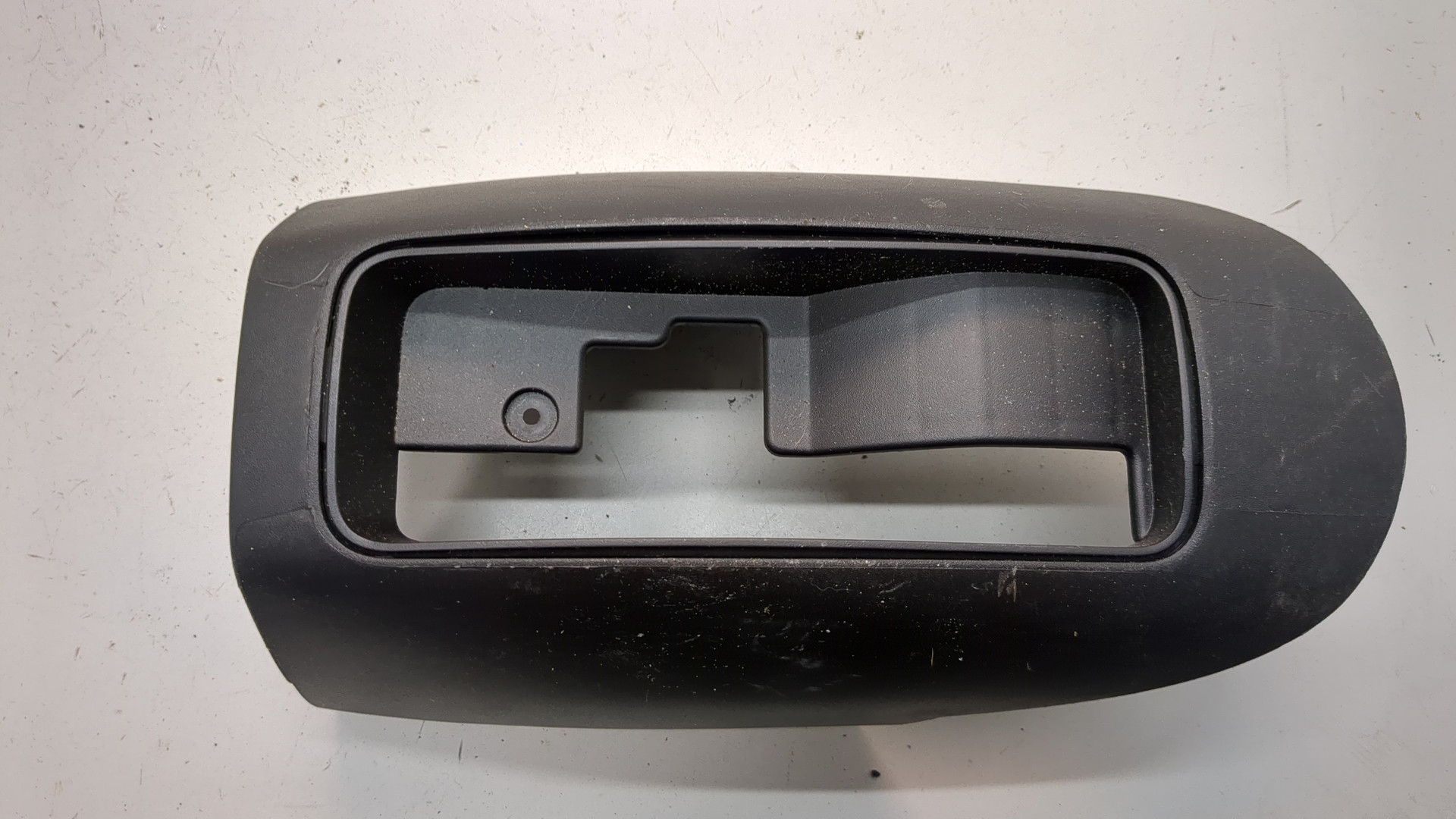 Кожух рулевой колонки