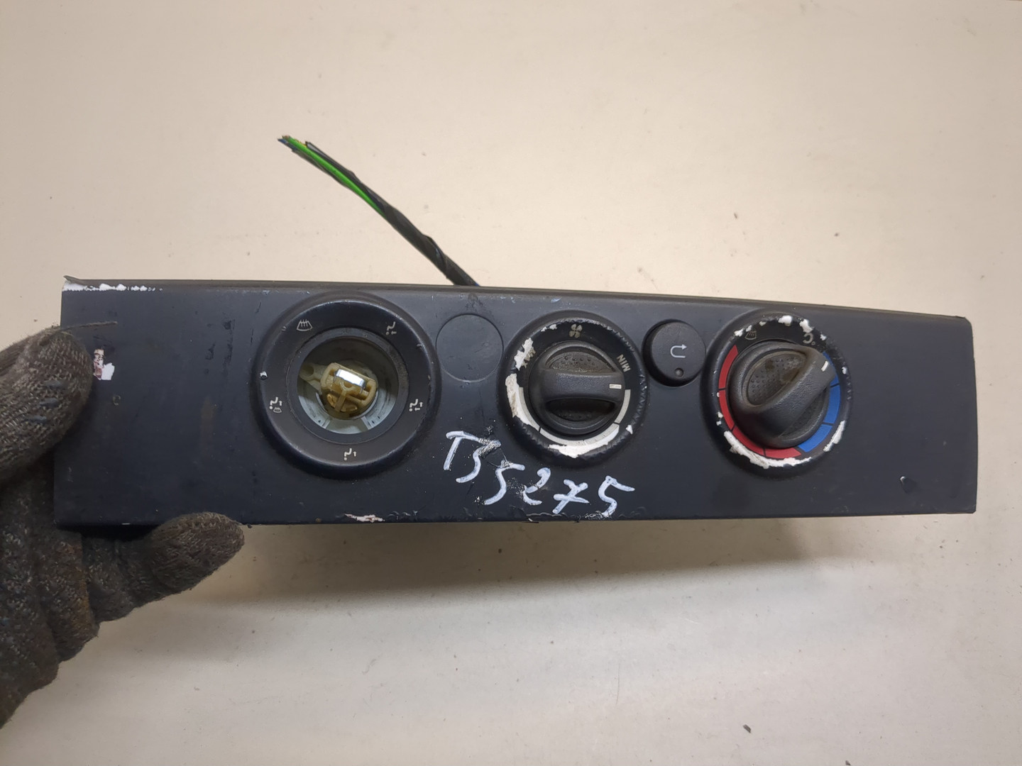 Переключатель отопителя