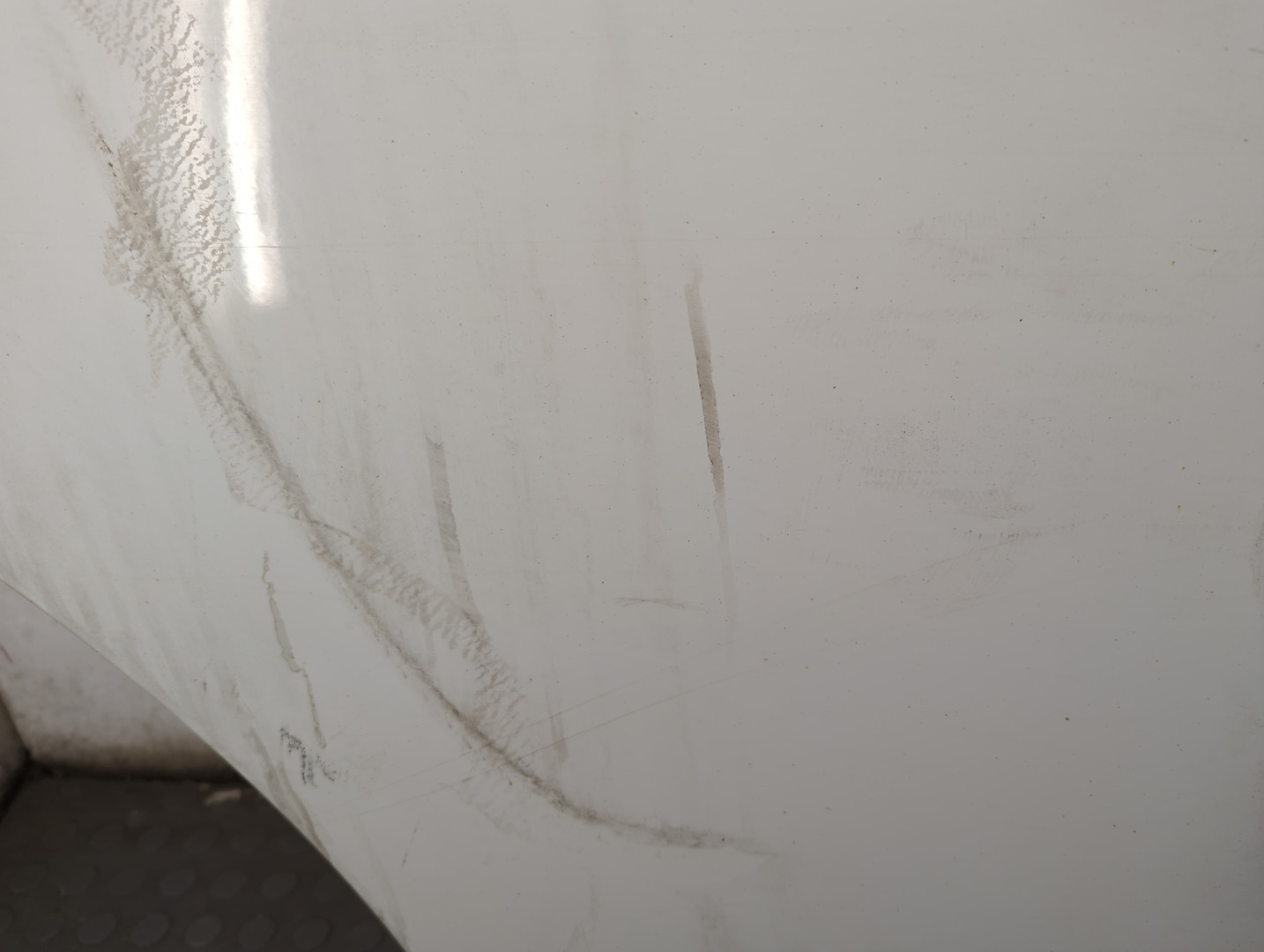 Дверь передняя левая