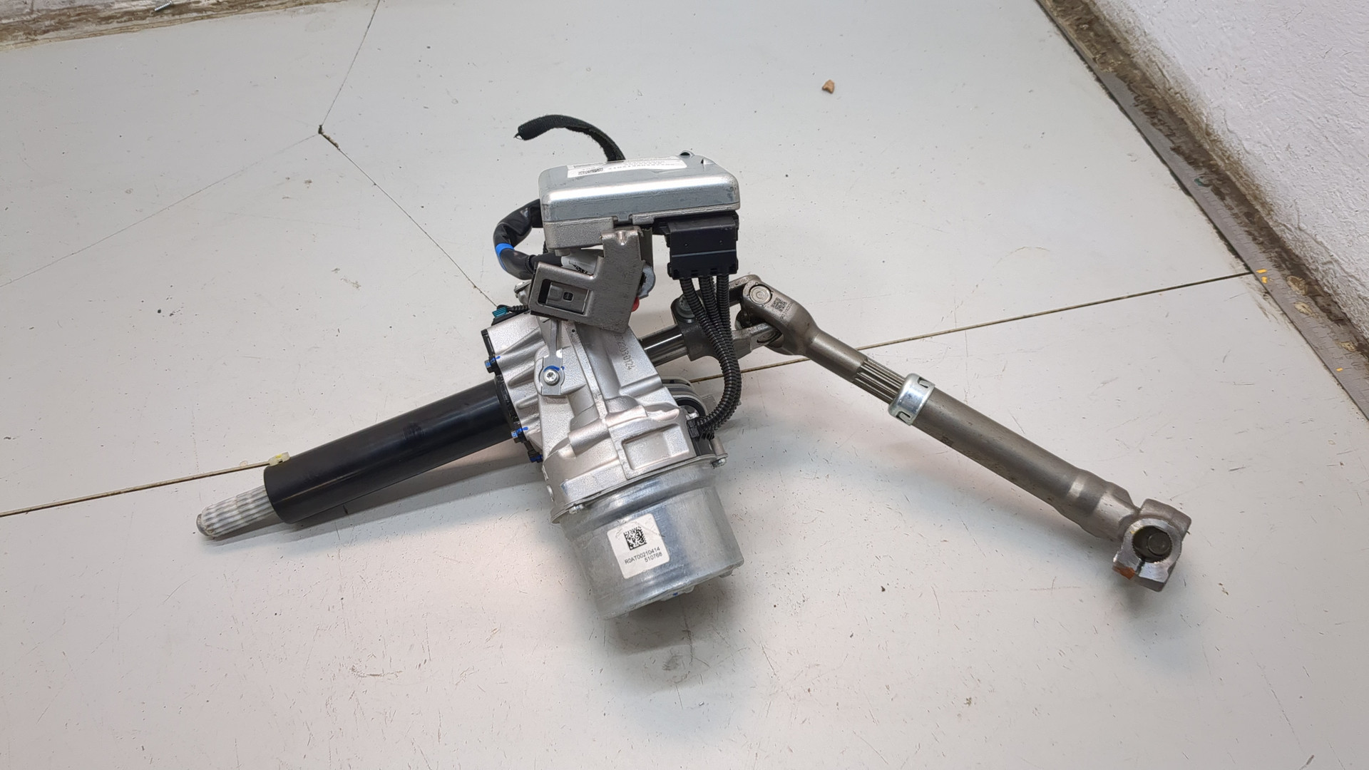 Серводвигатель рулевой рейки