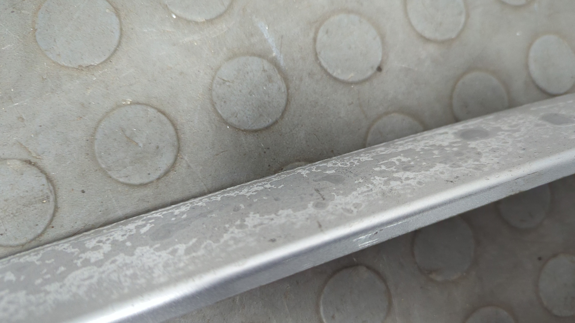 Рейлинги (релинг) к-кт (планки на крышу)