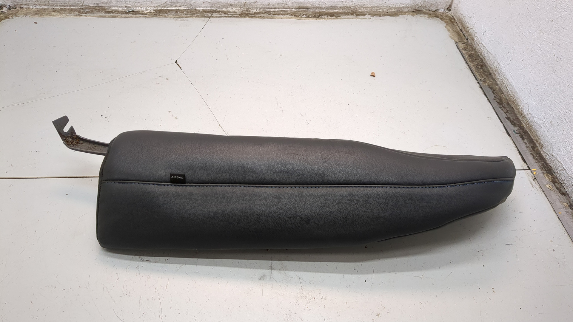 Подушка безопасности боковая (в сиденье)