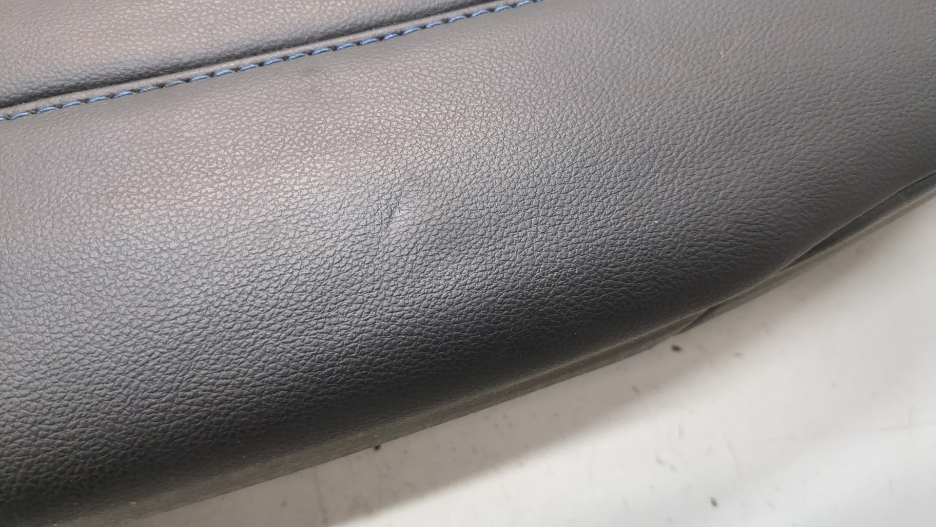 Подушка безопасности боковая (в сиденье)