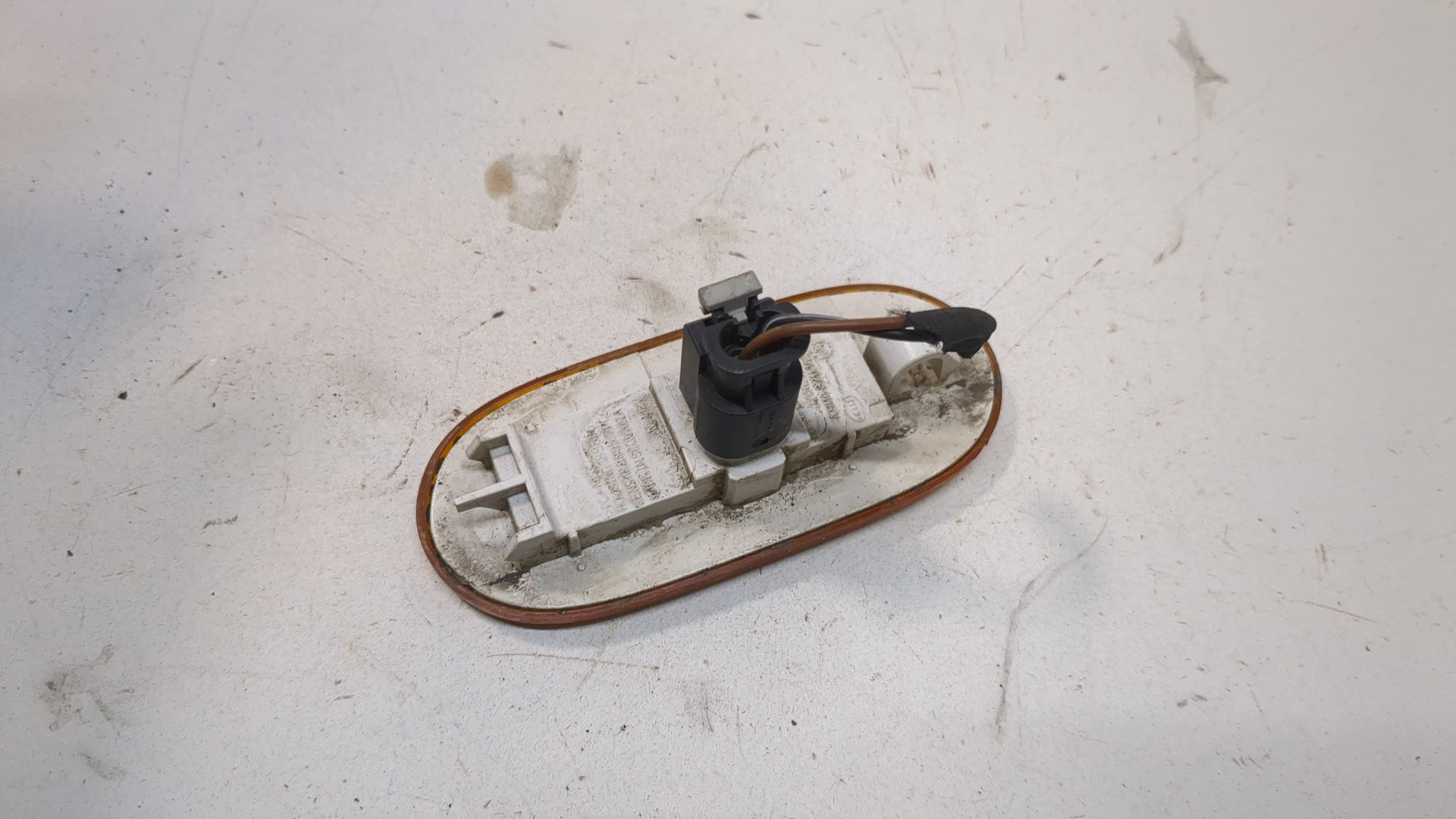 Габарит задний правый