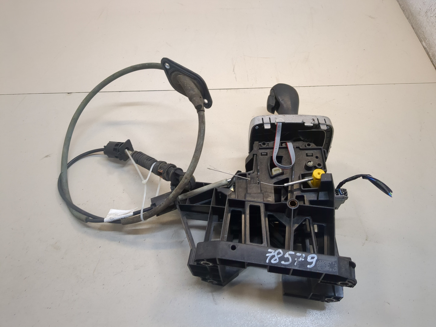 Кулиса МКПП / АКПП