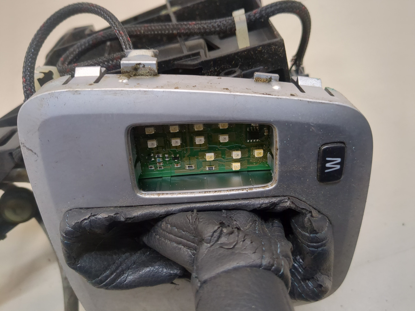 Кулиса МКПП / АКПП