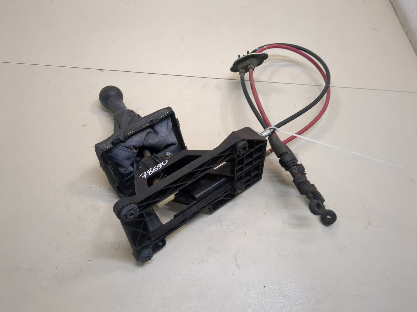 Кулиса МКПП / АКПП