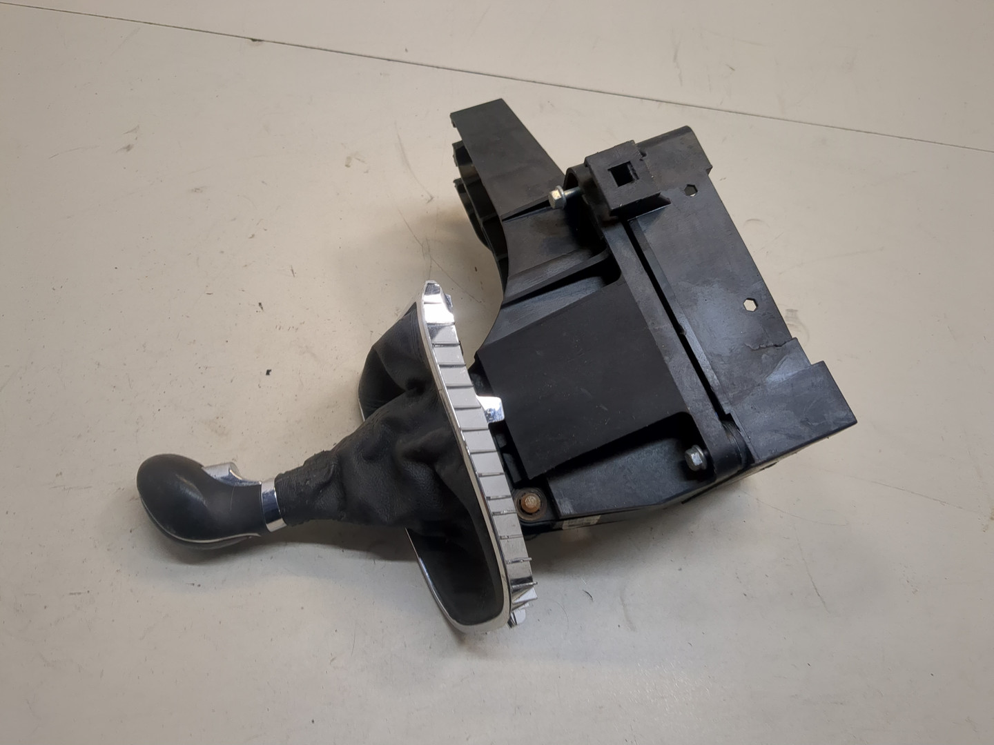 Кулиса МКПП / АКПП