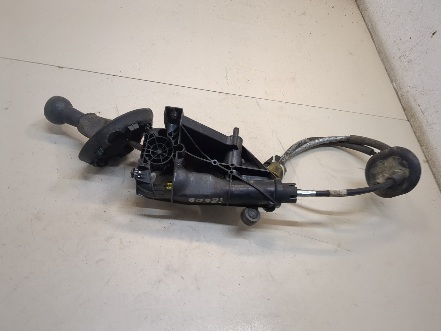 Кулиса МКПП / АКПП