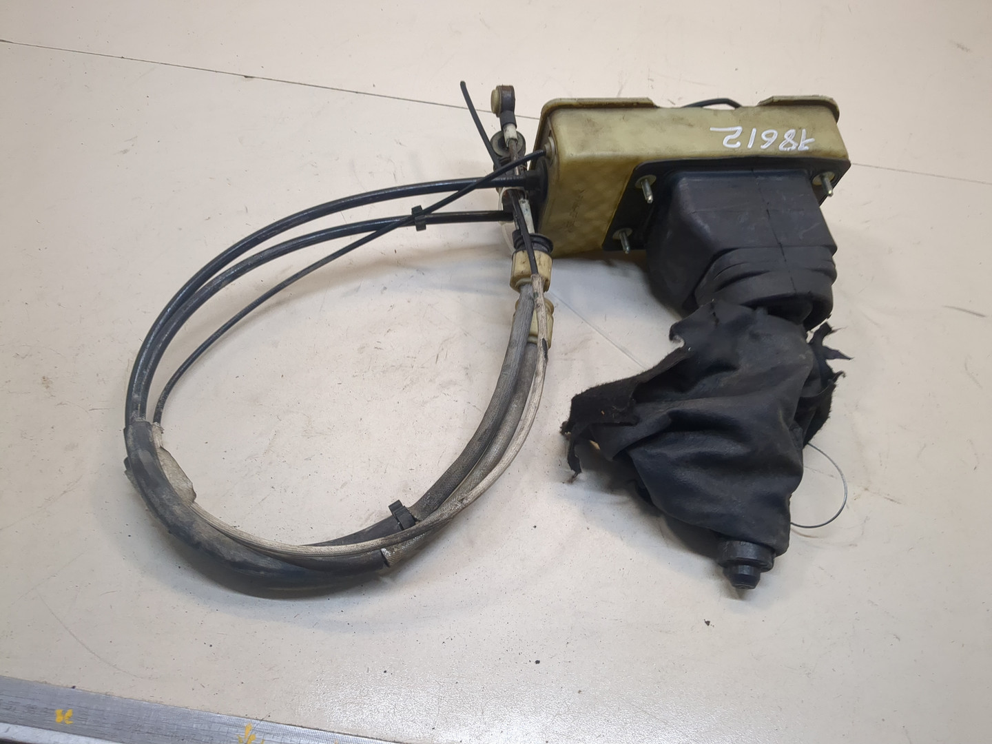 Кулиса МКПП / АКПП