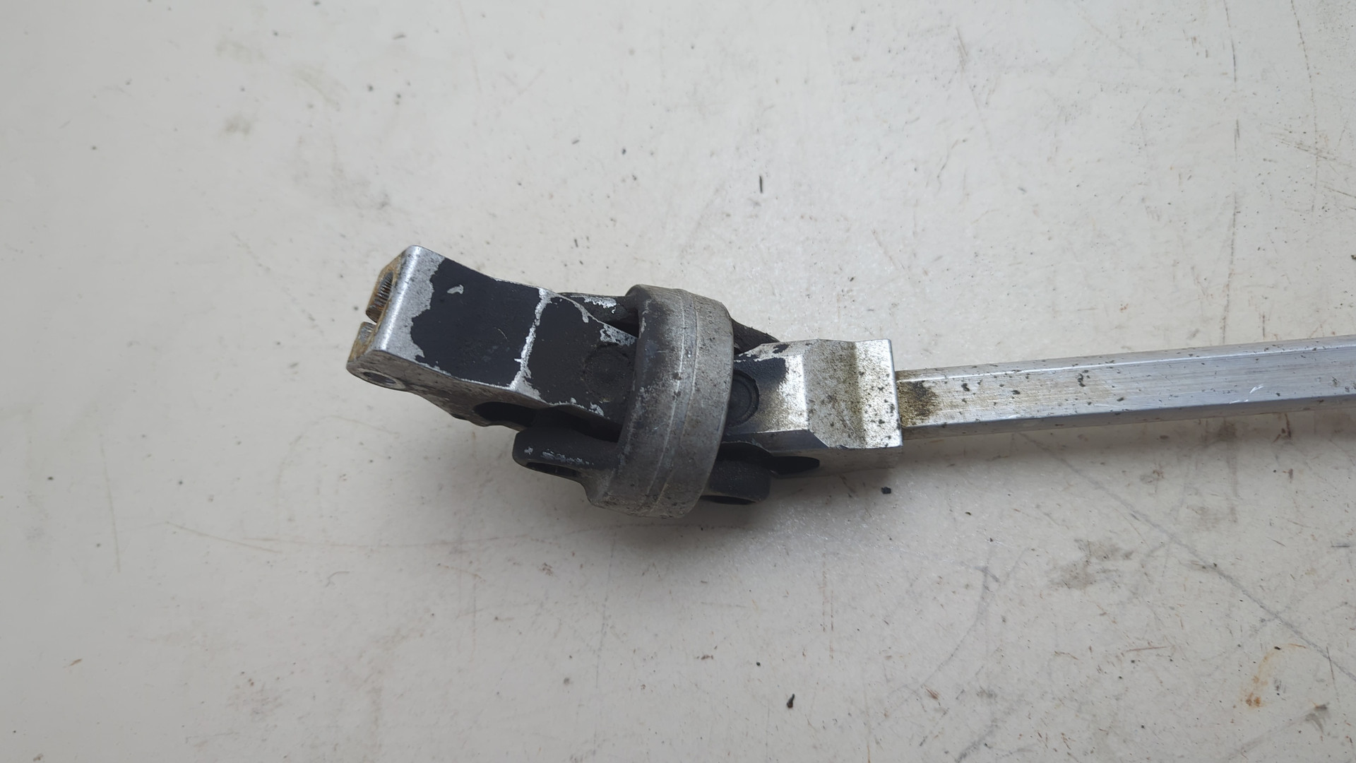 Кардан рулевой