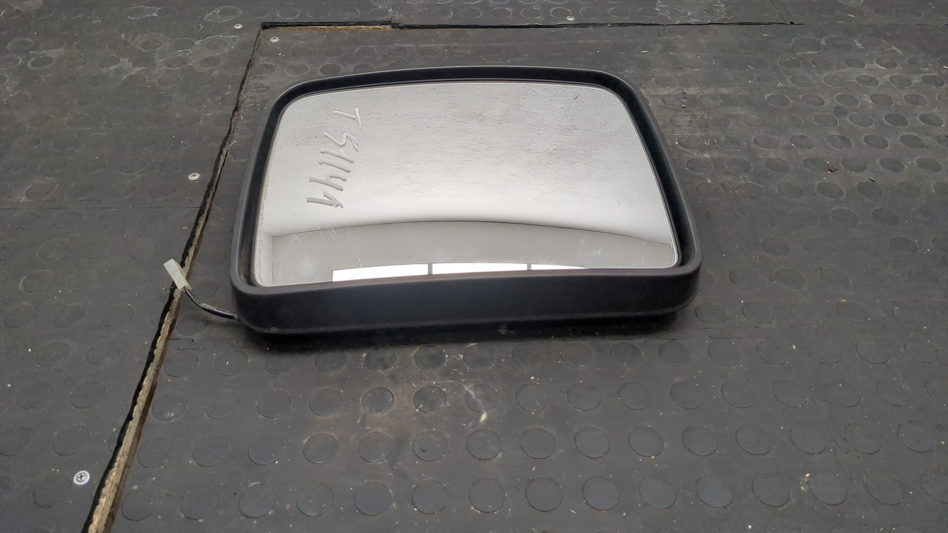 Зеркало левое электрическое