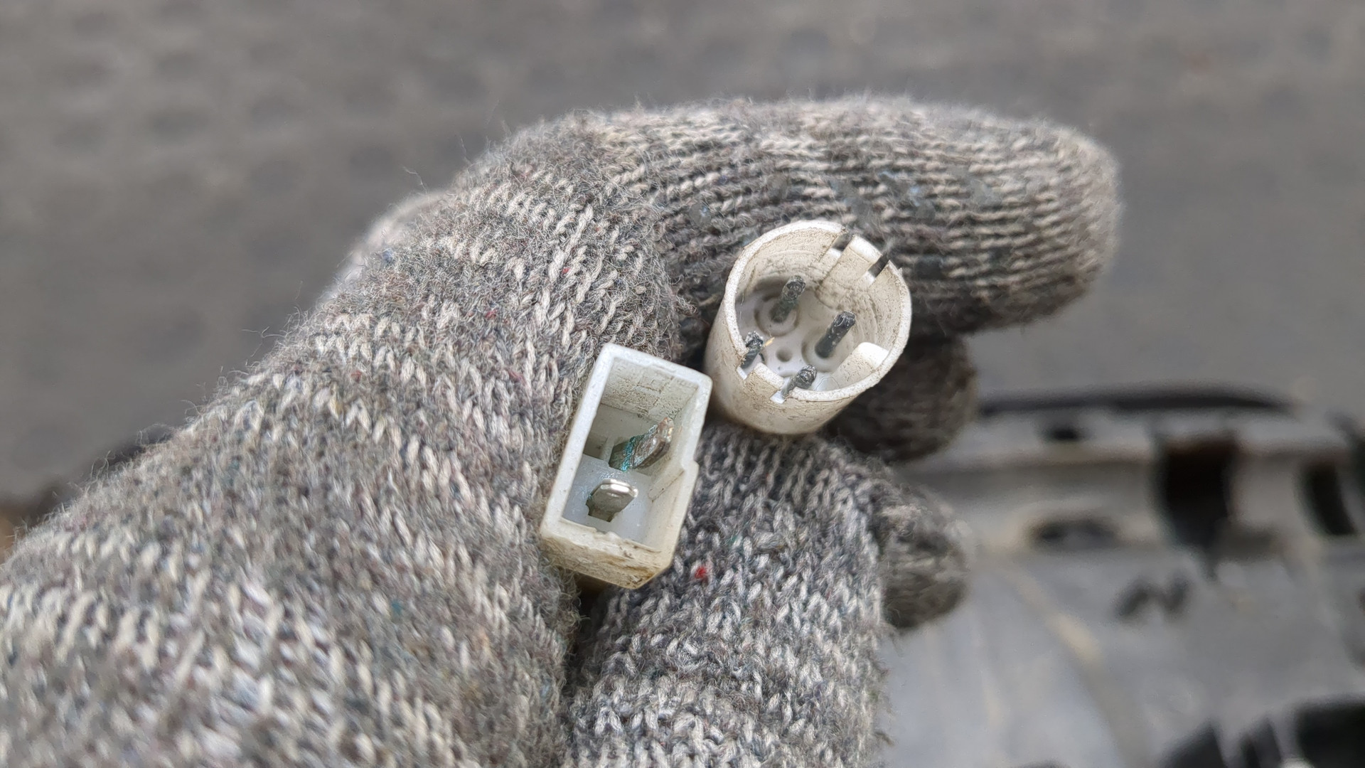 Зеркало левое электрическое