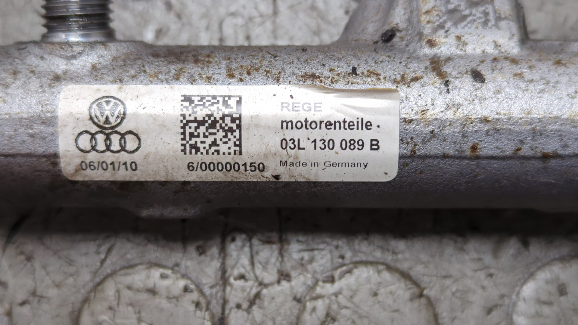 Рейка топливная (рампа)