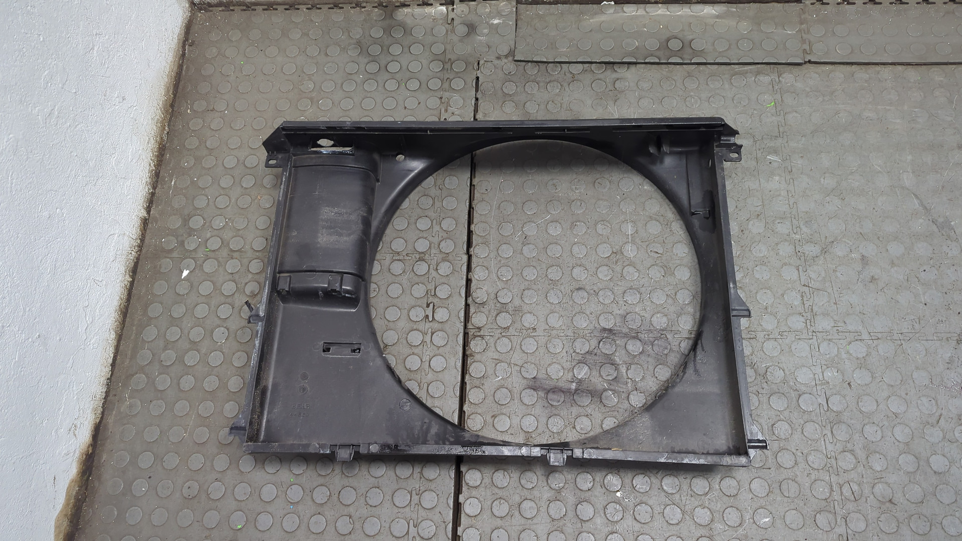 Диффузор вентилятора