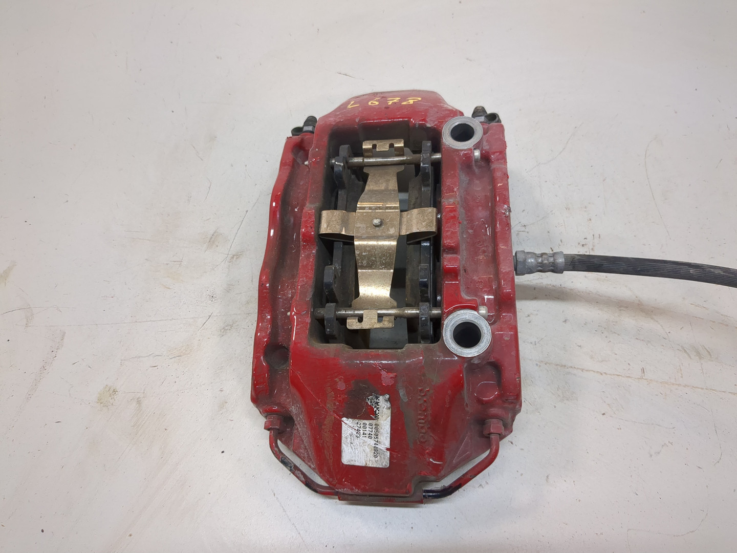 Суппорт передний правый