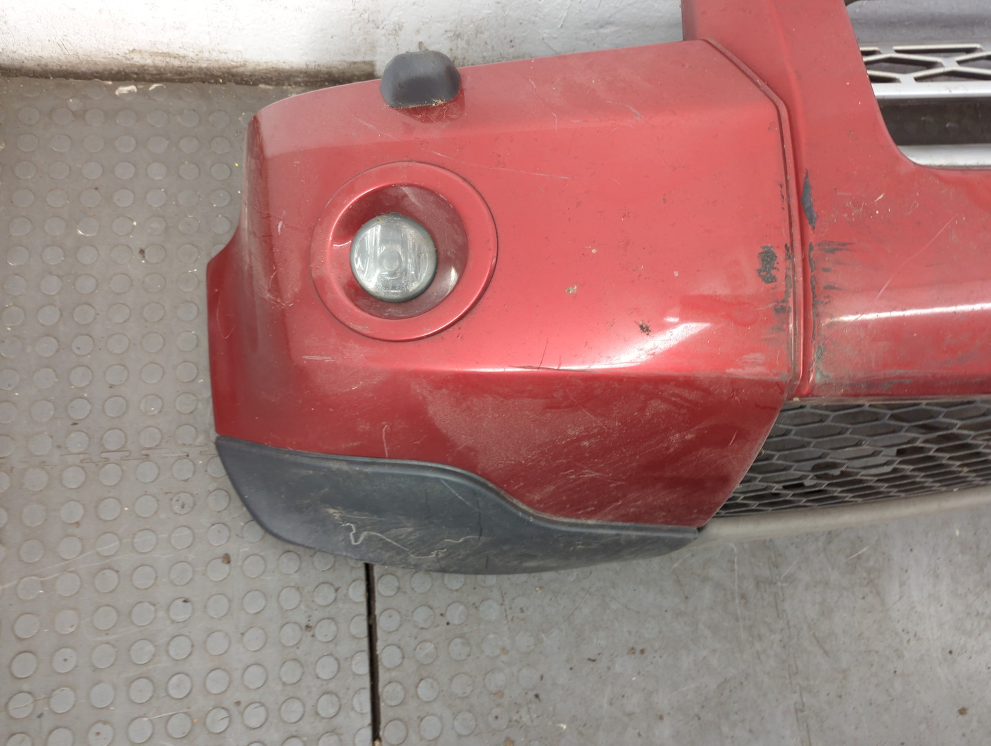 Бампер передний