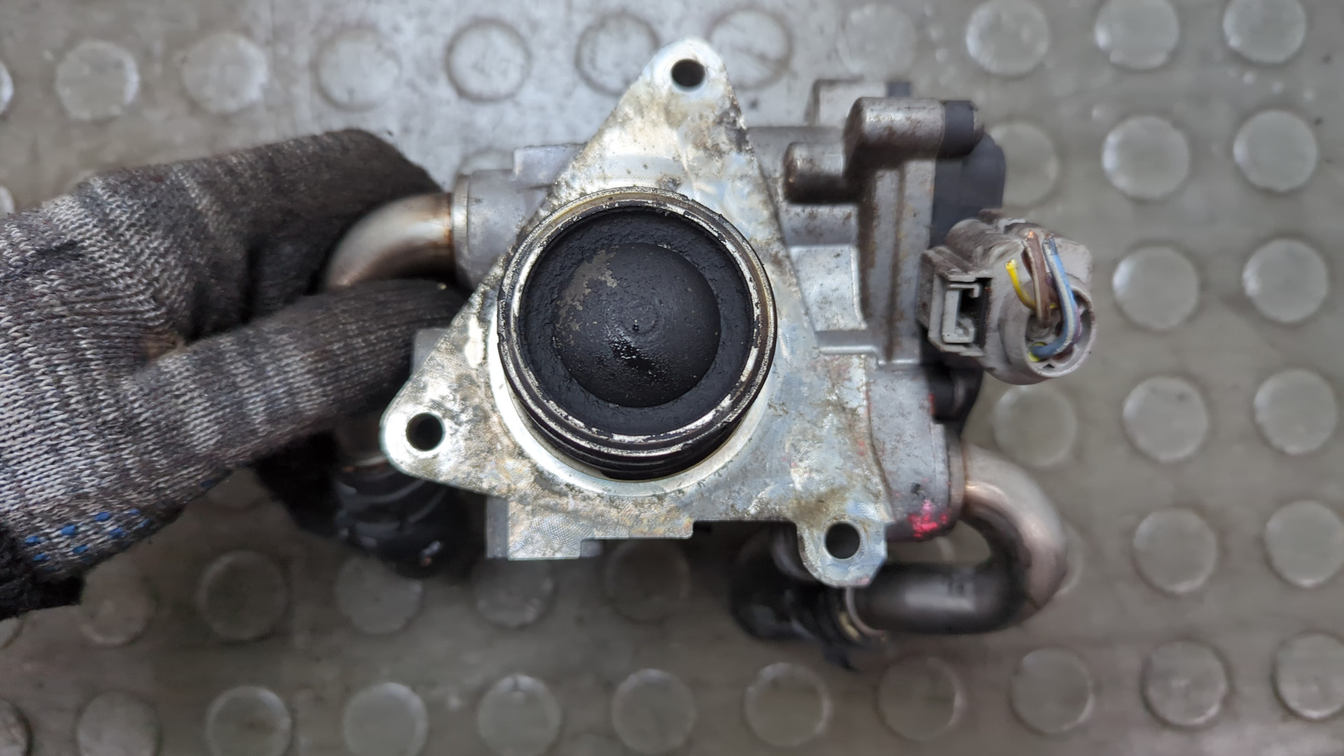 Клапан рециркуляции выхлопных газов (EGR)