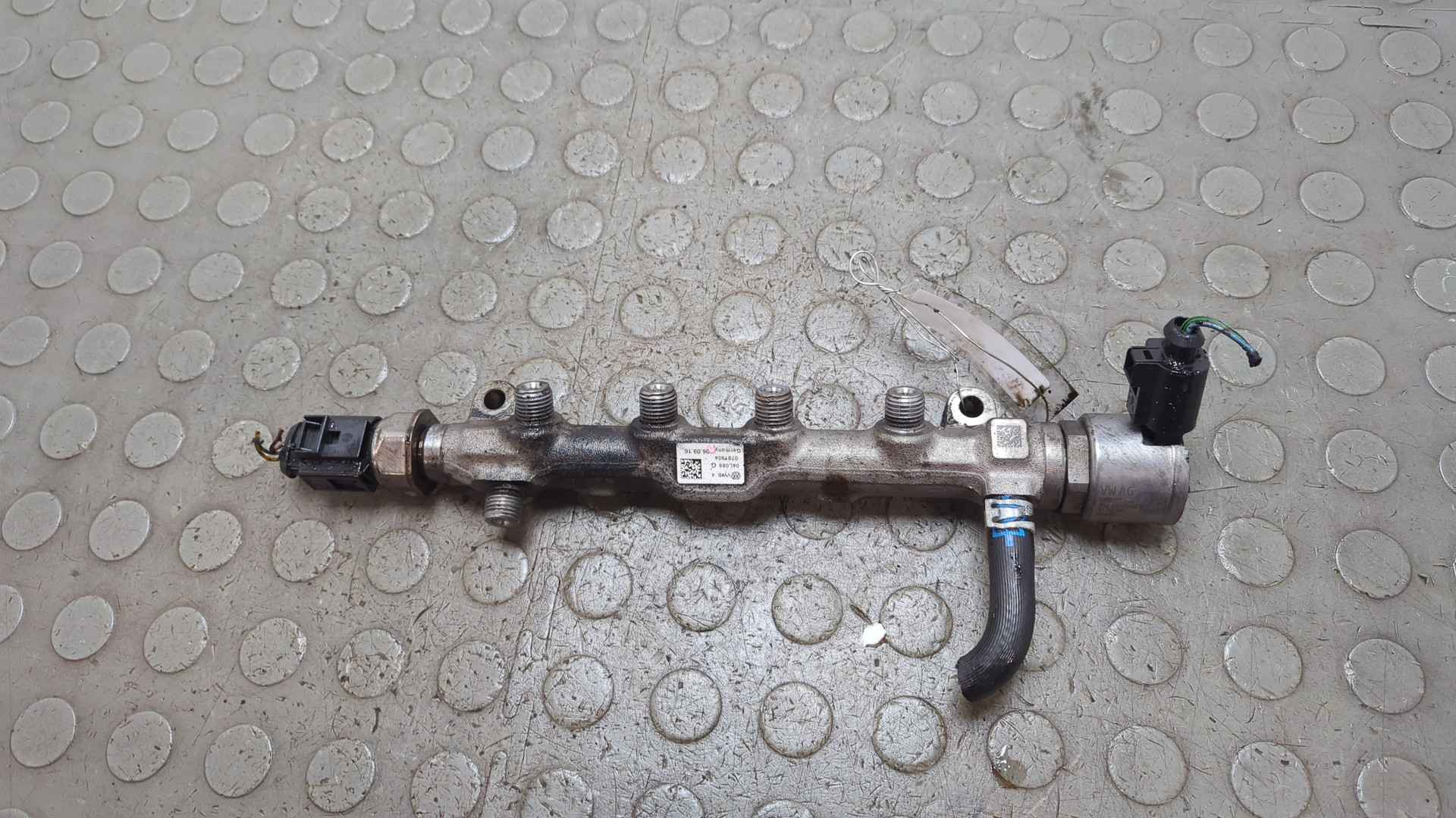 Рейка топливная (рампа)