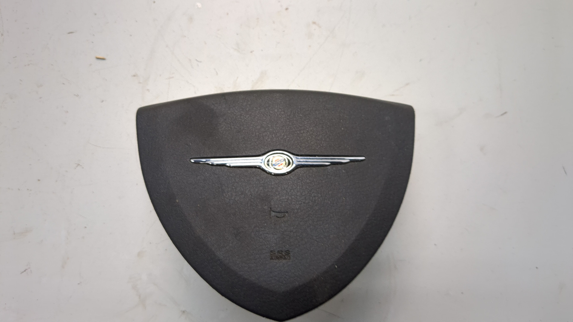 Подушка безопасности в рулевое колесо