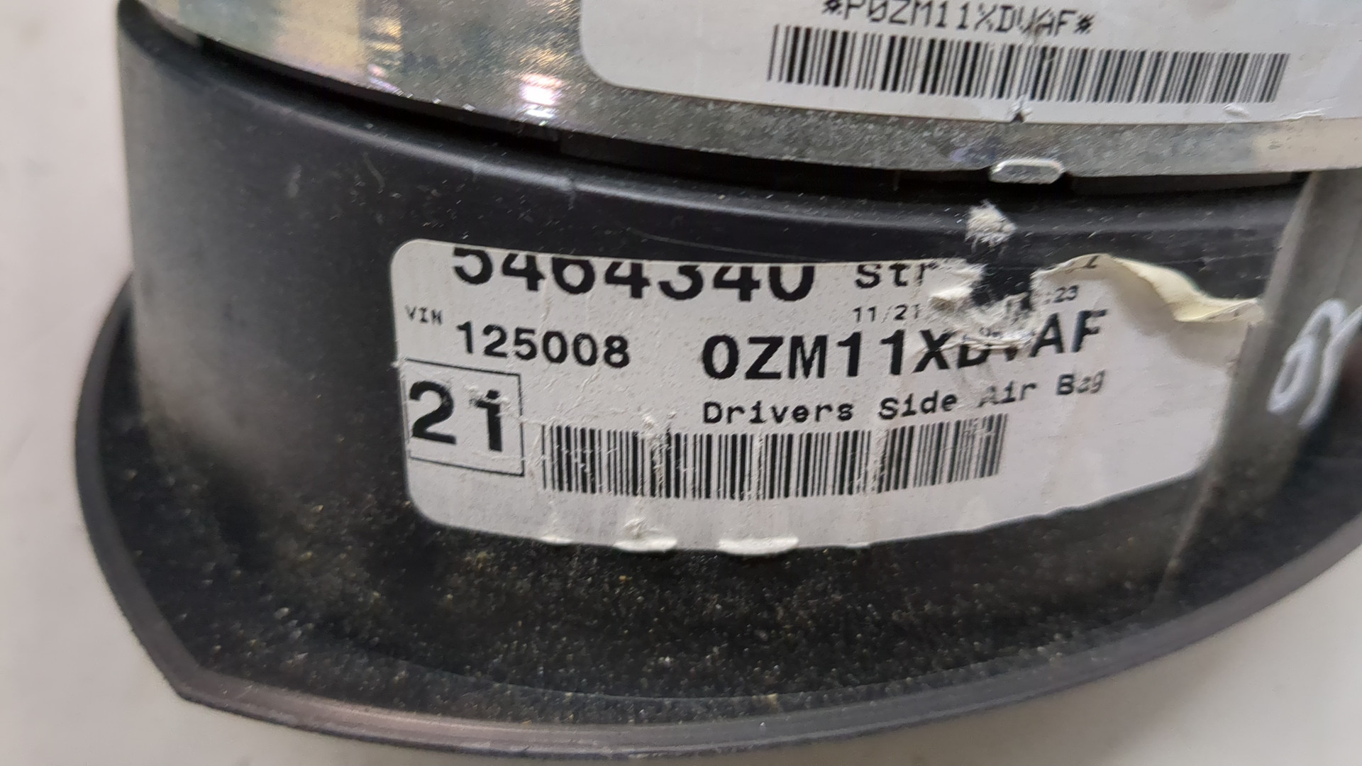 Подушка безопасности в рулевое колесо