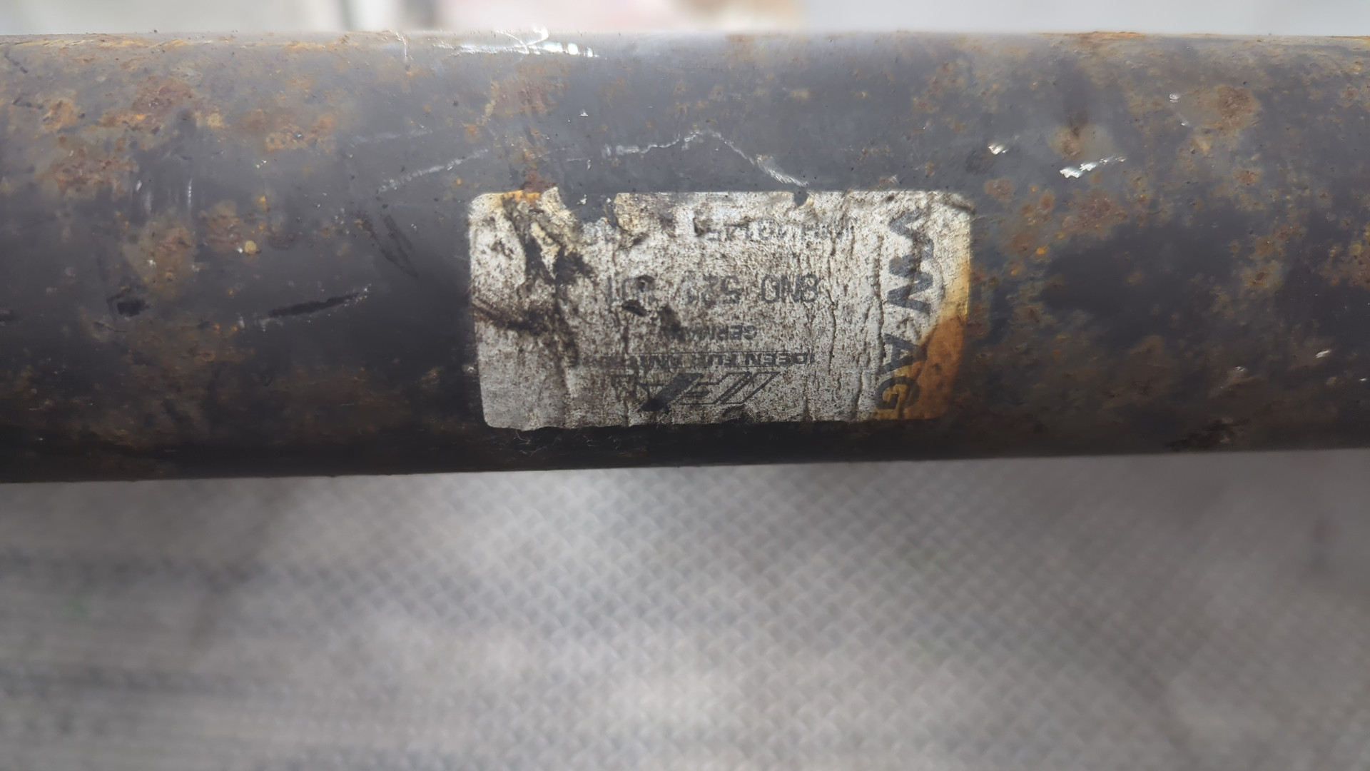 Вал карданный задний