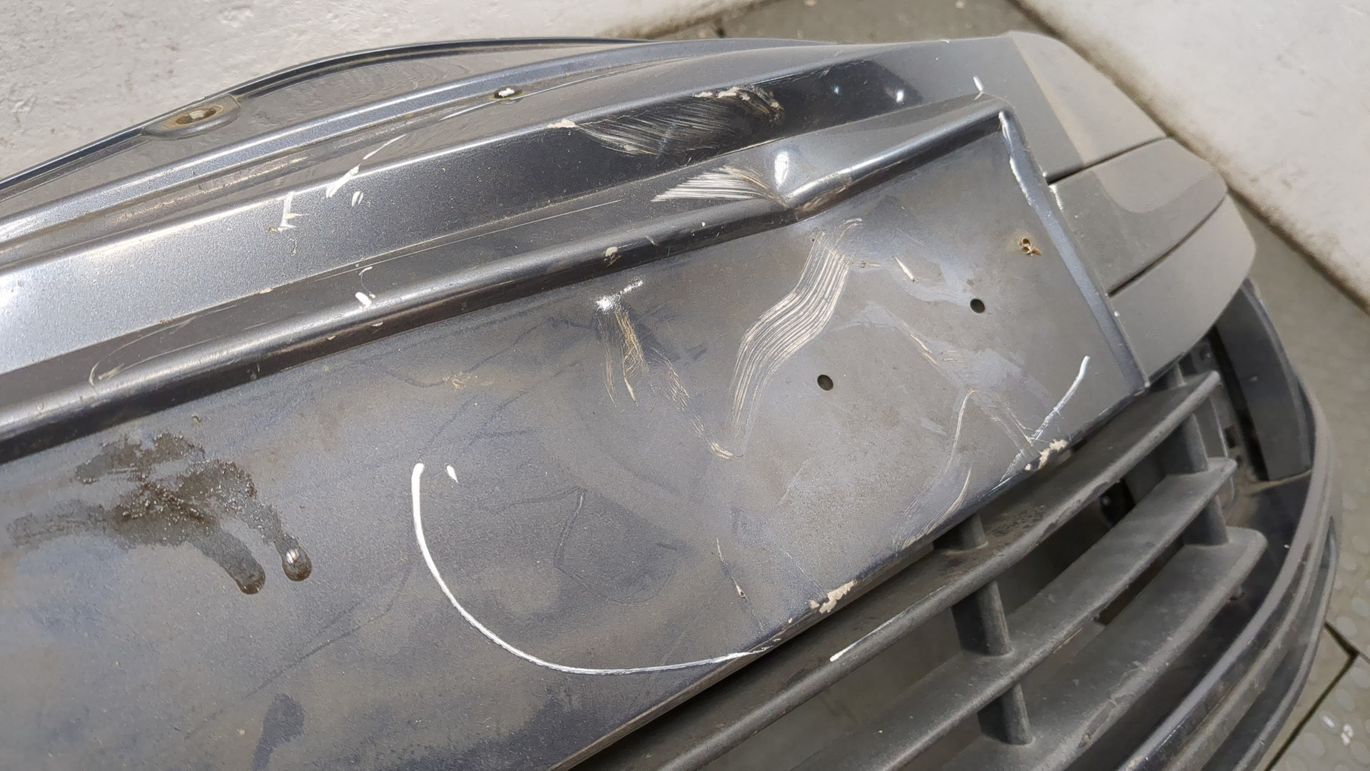 Бампер передний