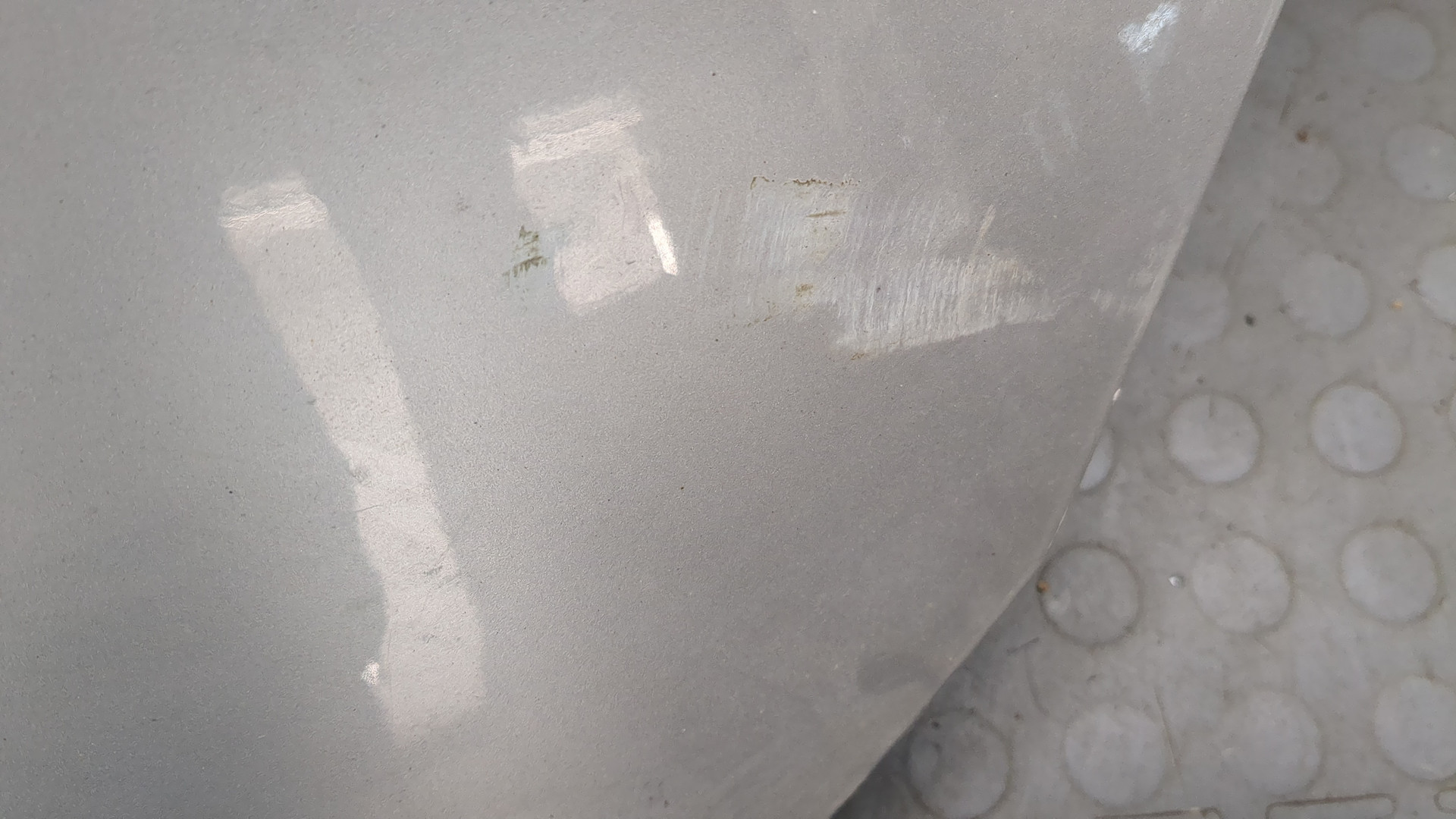 Дверь багажника