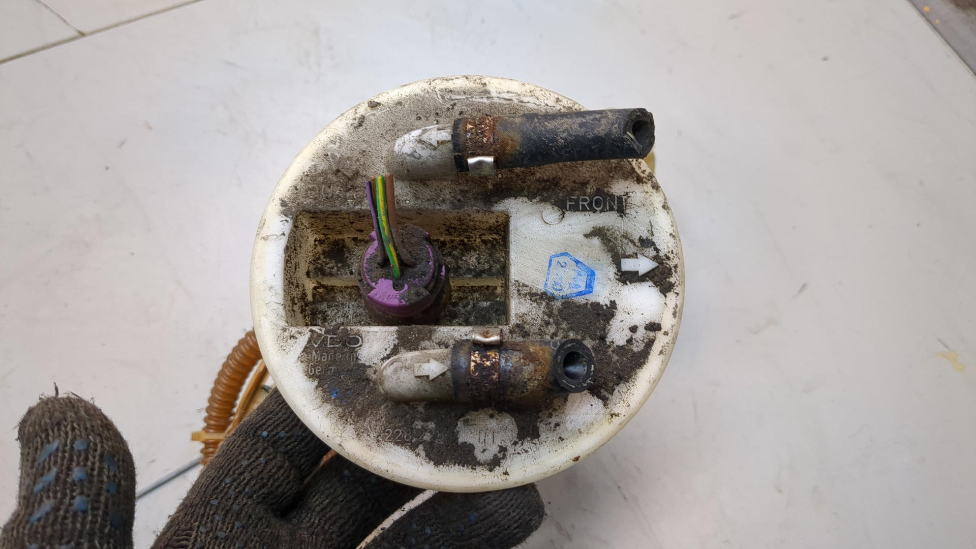 Насос топливный электрический