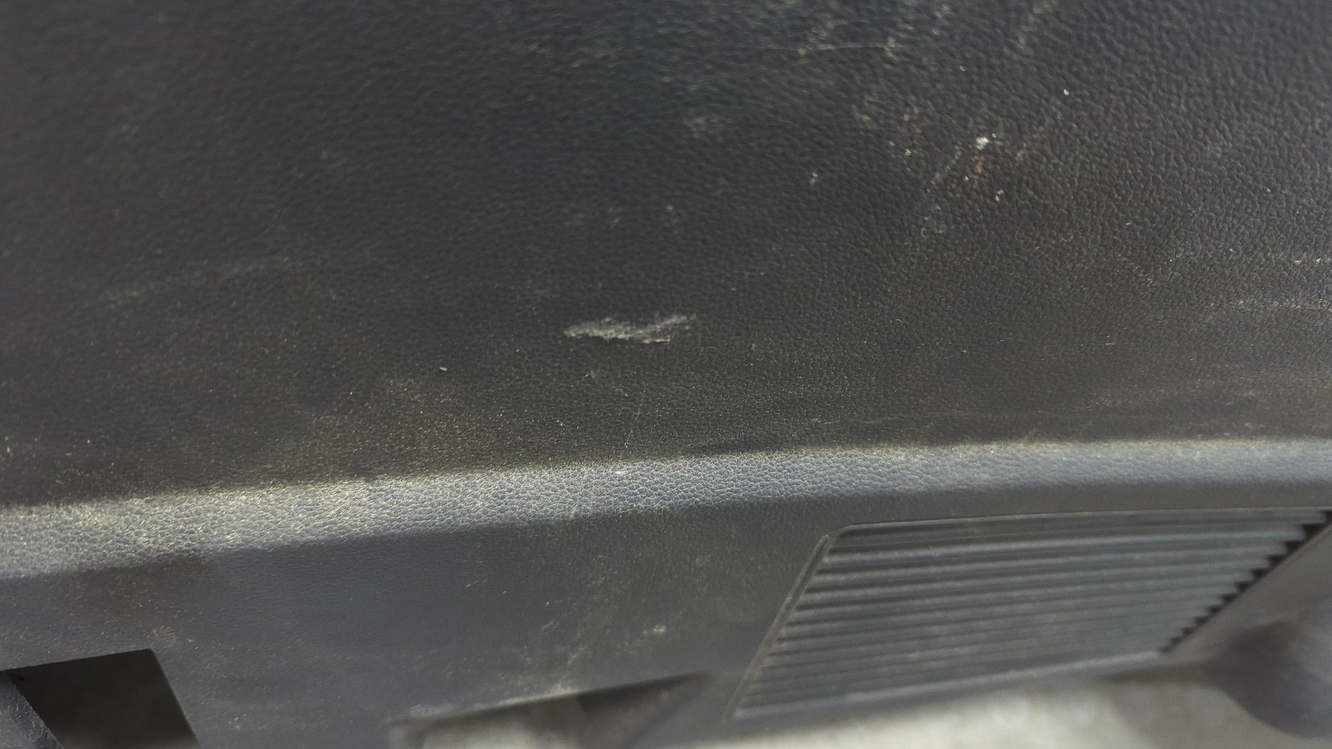 Обшивка багажника