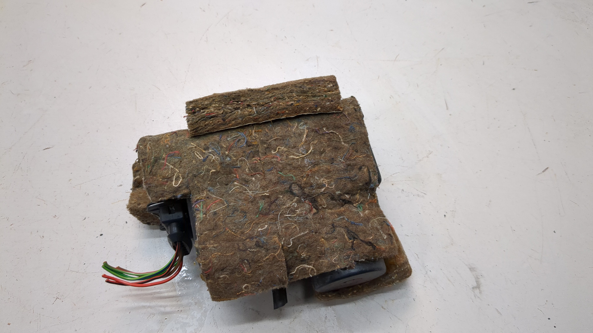 Вакуумное устройство системы центрального замка