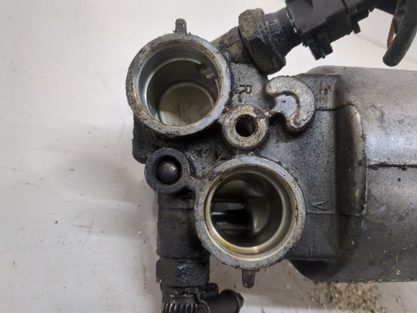 Корпус масляного фильтра