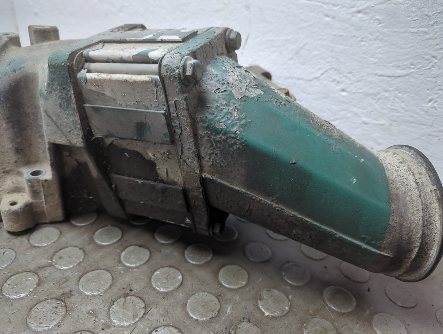 Коллектор впускной